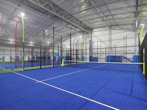 パデル＆フットサル晴れのち晴れのテナント写真1