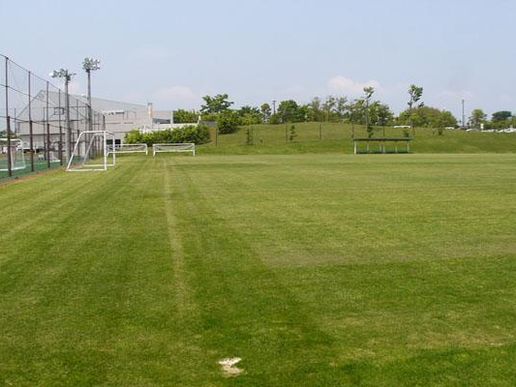 MPandC FOOTBALL FIELDのテナント写真1