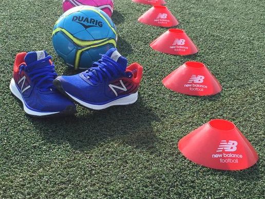 NEW BALANCE FUTSAL PLACE FUKUOKAのテナント写真1