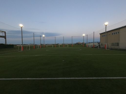 大形フットサルクラブ・エフスリーのテナント写真1