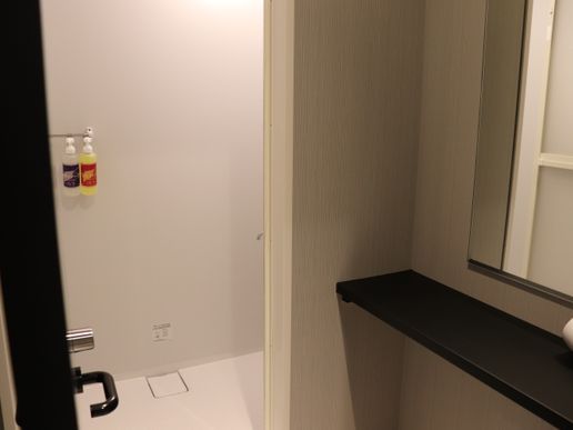 パデル＆フットサル晴れのち晴れのテナント写真1