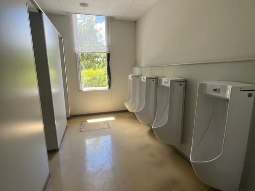 MPandC FOOTBALL FIELDのテナント写真1