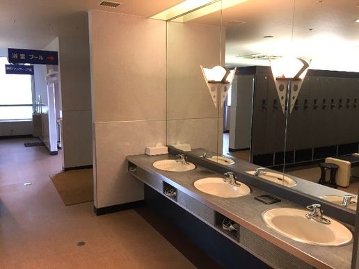 セントラルフィットネスクラブ金沢のテナント写真1