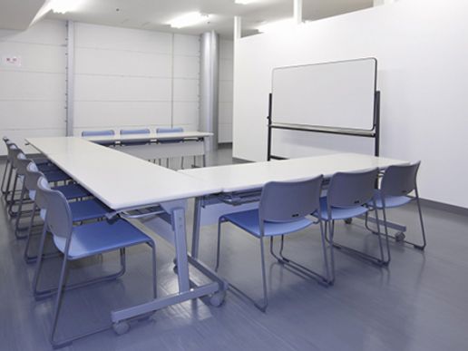 稲沢フットサルスタジアムのテナント写真1