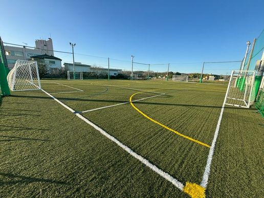 football BASE moroyamaのテナント写真1